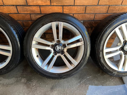 Holden Commodore SS/SV6 18" Alloy Wheels with Tyres