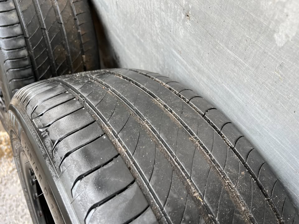 Dynamic 5 Stud Imitation Beadlock Steel Rims with Tyres