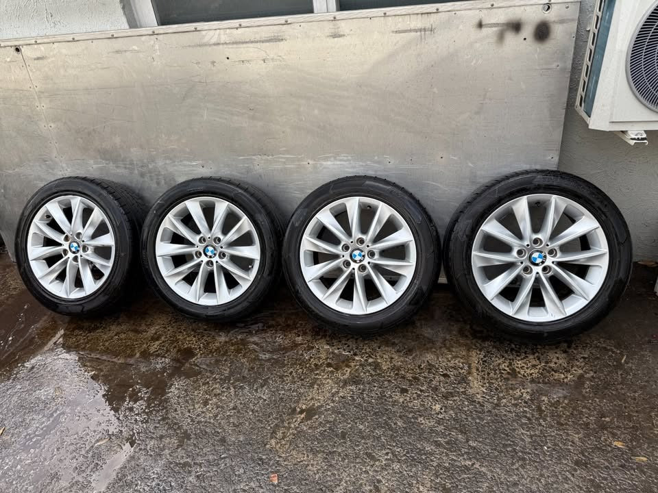 BMW X3/X4 18" Alloy Wheels with Excellent Tyres