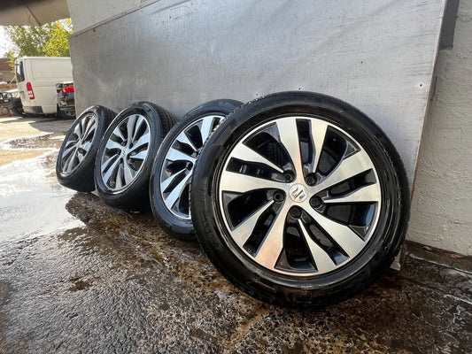 Suzuki Vitara 17” Alloy Wheels with Excellent Tyres