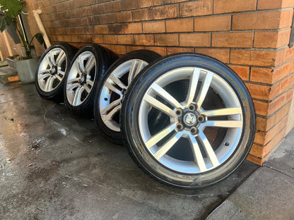 Holden Commodore SS/SV6 18" Alloy Wheels with Tyres