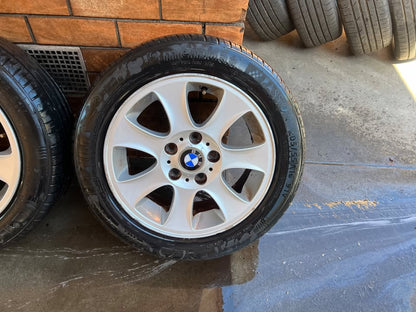 BMW 16" Alloy Wheels with Excellent Tyres