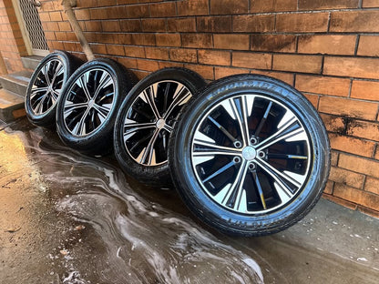 Mitsubishi Outlander 18" Alloy Wheels with Good Tyres