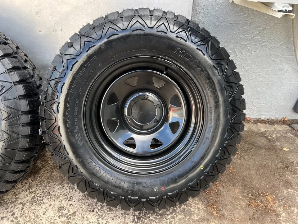 New 33” Rugged Terrain Tyres on 6 Stud Rims