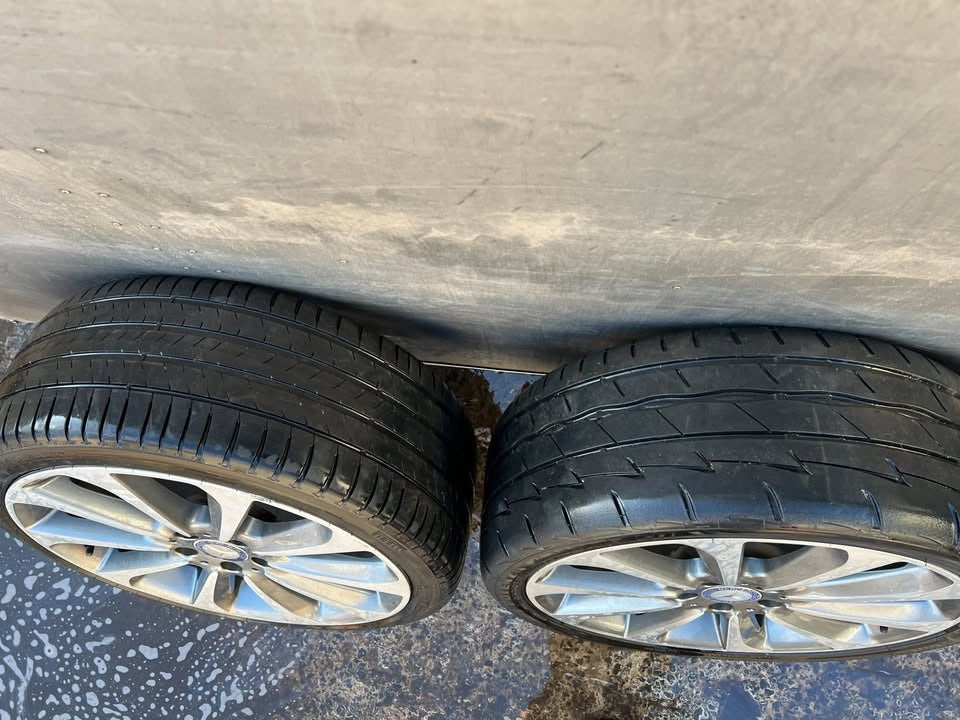 Mercedes Benz C250 19" Staggered Alloy Wheels with Tyres