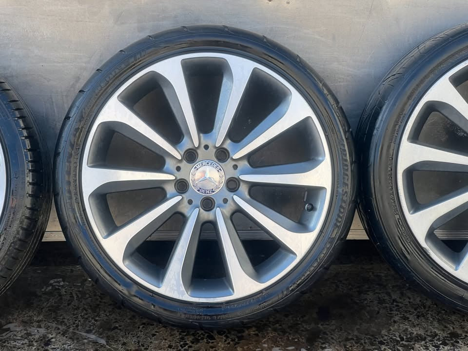 Mercedes Benz C250 19" Staggered Alloy Wheels with Tyres