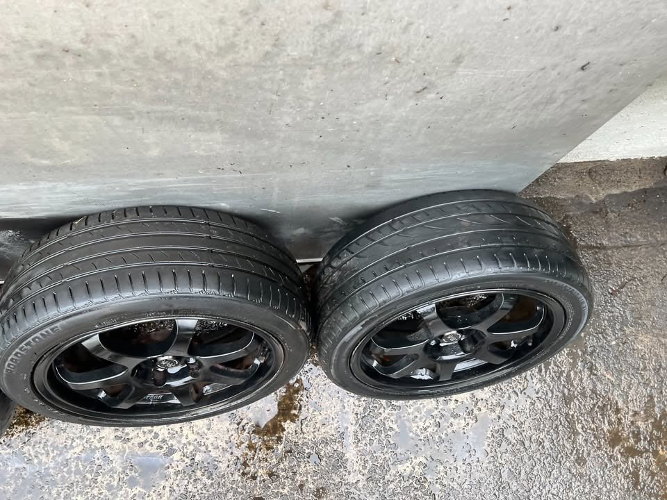 Ox Wheel Black 17" Alloy Wheels with Tyres