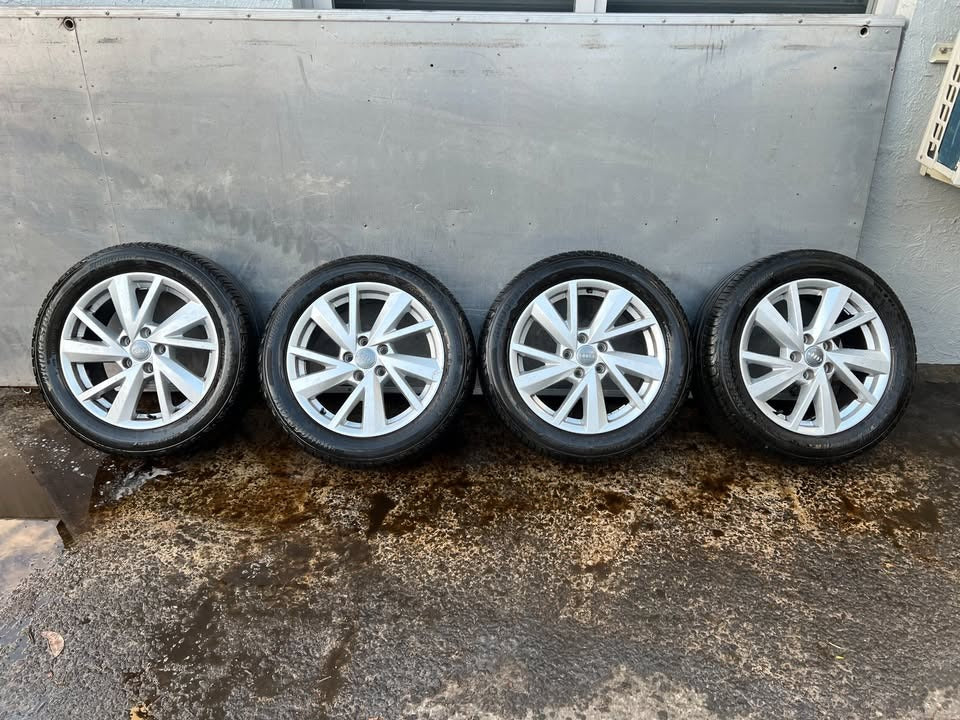 Audi Q3 17” Alloy Wheels with Bridgestone Turanza Tyres