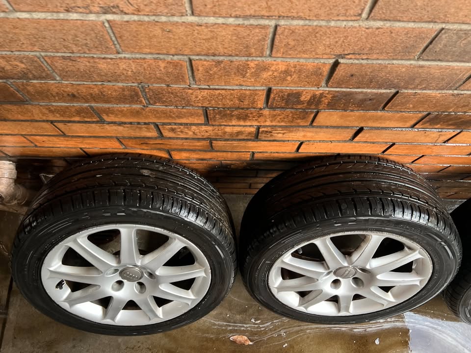 Audi 17” Alloy Wheels with Like New Tyres
