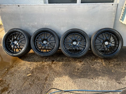 Madina Forged 22” Alloy Wheels with Good Tyres