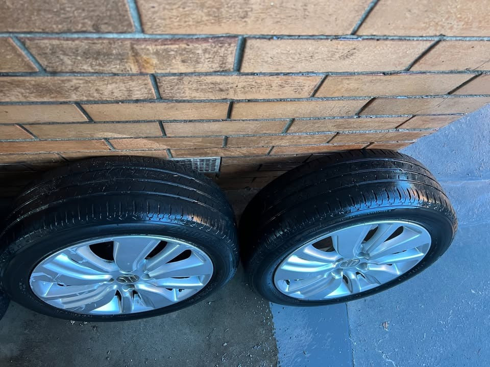 Suzuki Swift 4 Stud 16" Alloy Wheels with Tyres