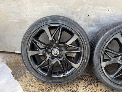 Toyota Camry 18" Alloy Wheels with Good Tyres *Delivery*