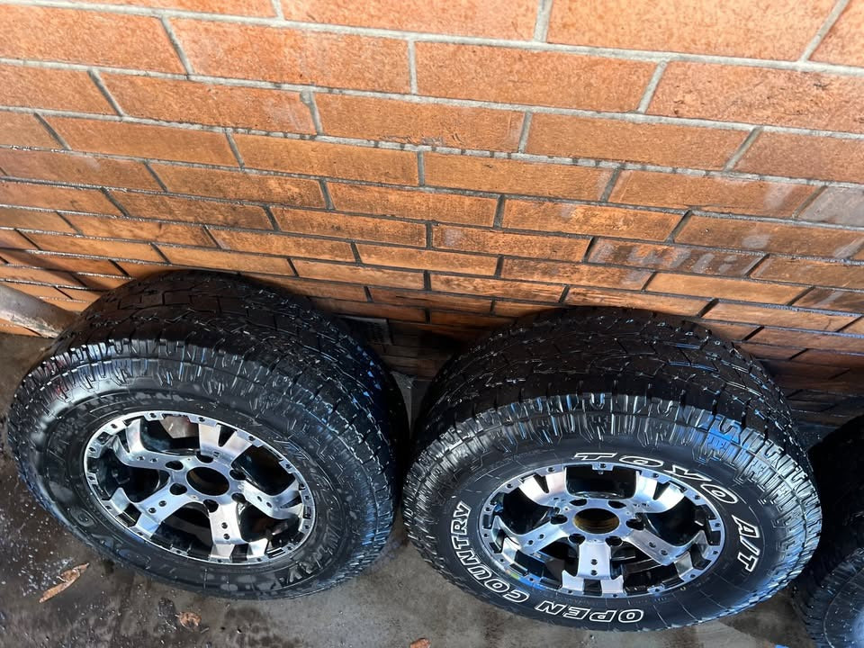 CSA Jackal 6 Stud with Toyo Open Country A/T Tyres