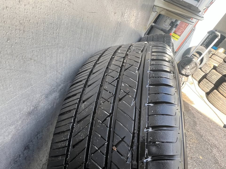 Suzuki Vitara 17” Alloy Wheels with Excellent Tyres