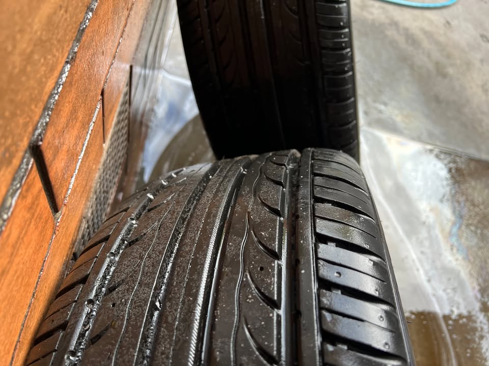 Audi 17” Alloy Wheels with Like New Tyres