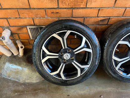 MG 4 Stud 16" Alloy Wheels with Good Tyres
