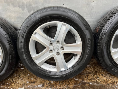 Suzuki Vitara 17" Alloy Wheels with Good Tyres