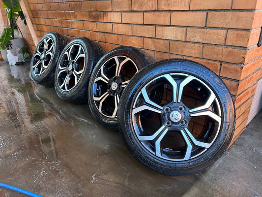 MG 4 Stud 16" Alloy Wheels with Good Tyres