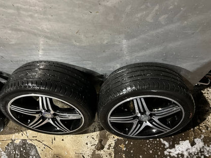Mercedes AMG 18" Alloy Wheels with Excellent Tyres