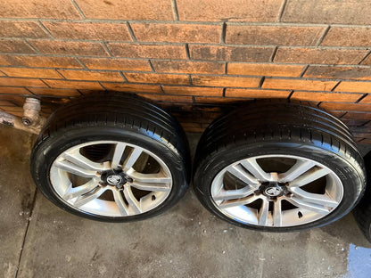 Holden Commodore SS/SV6 18" Alloy Wheels with Tyres