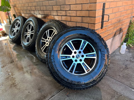 ROH 16" Alloy Wheels with 32" A/T Tyres
