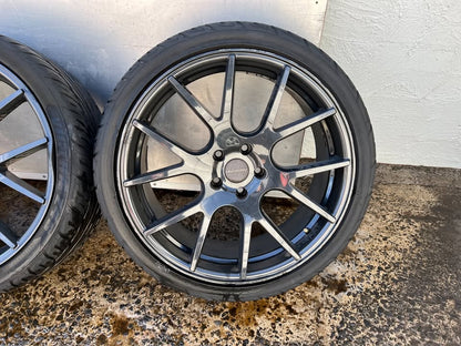 Auscar 20" Black Alloy Wheels with Excellent Tyres