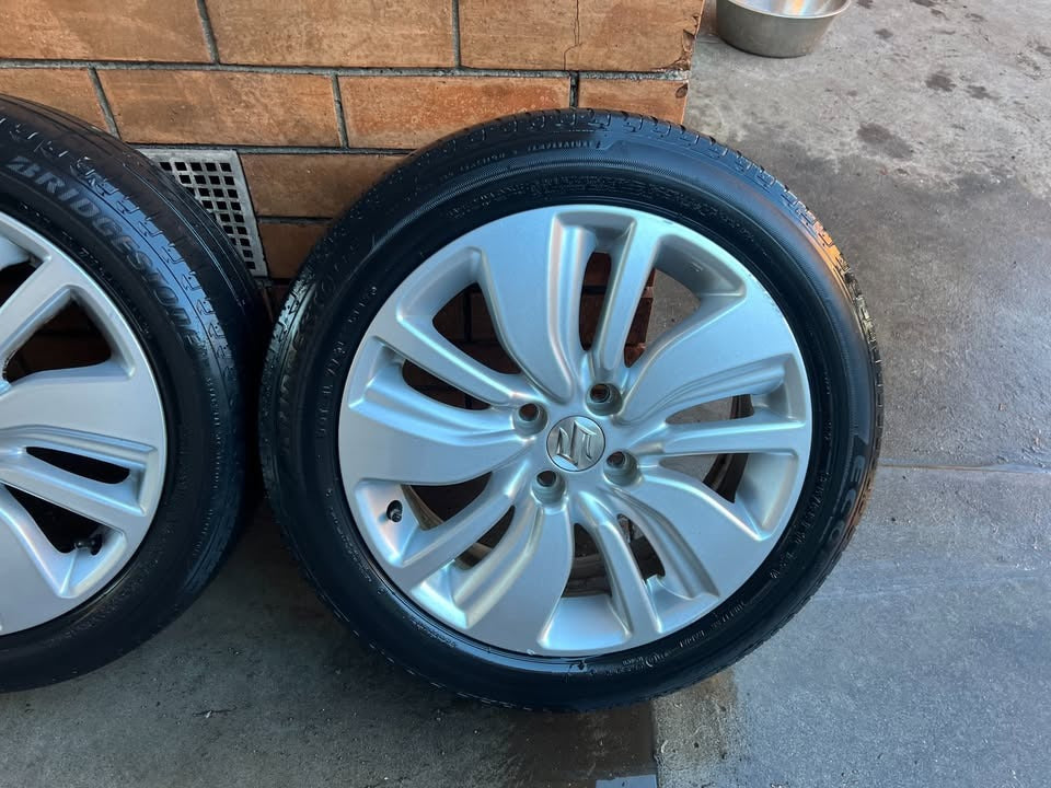 Suzuki Swift 4 Stud 16" Alloy Wheels with Tyres