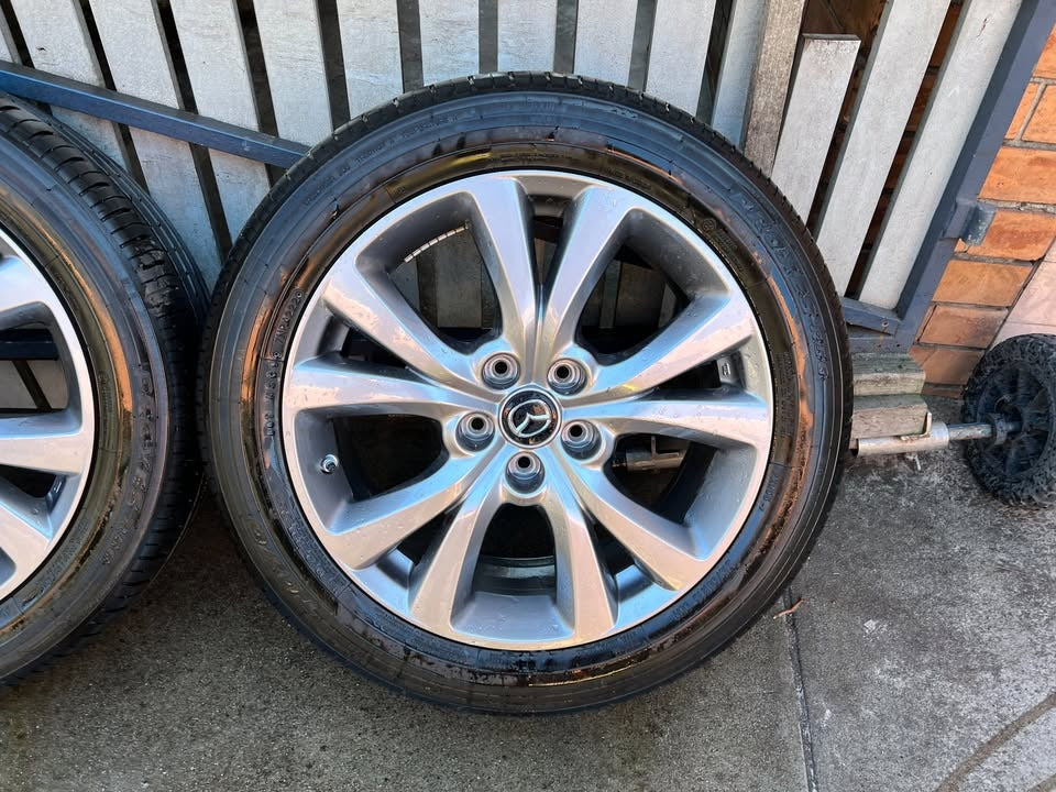 Mazda CX30 18" Alloy Wheels with Excellent Tyres