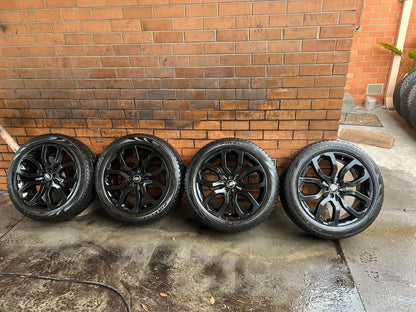 Landrover Range Rover 20” Alloy Wheels with Pirelli Tyres