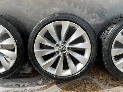 Volkswagen CC Interlagos 18" Alloy Wheels with Good Tyres