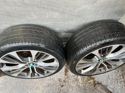 BMW X5 22" Alloy Wheels with Tyres