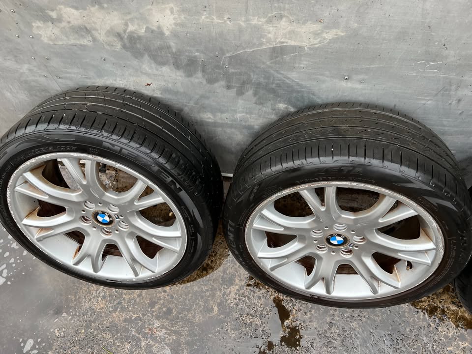 BMW Staggered M Sport 19" Alloy Wheels with Tyres