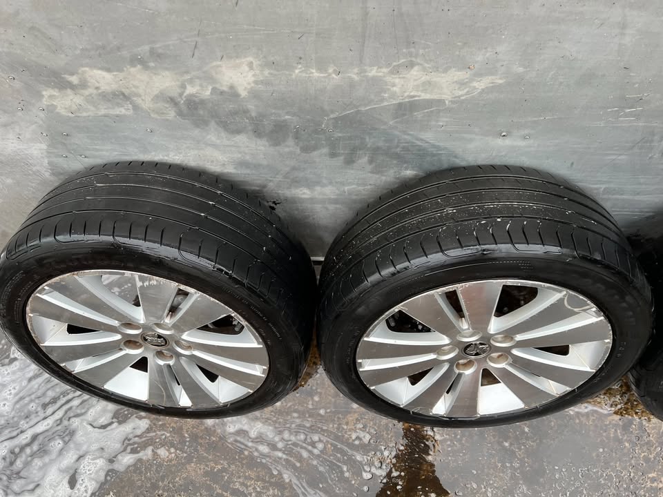 Holden Caprice 18" Alloy Wheels with Goodyear Tyres