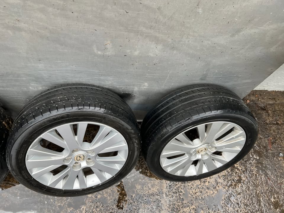 Mazda 3 17" Alloy Wheels with Good Tyres