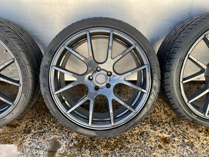 Auscar 20" Black Alloy Wheels with Excellent Tyres