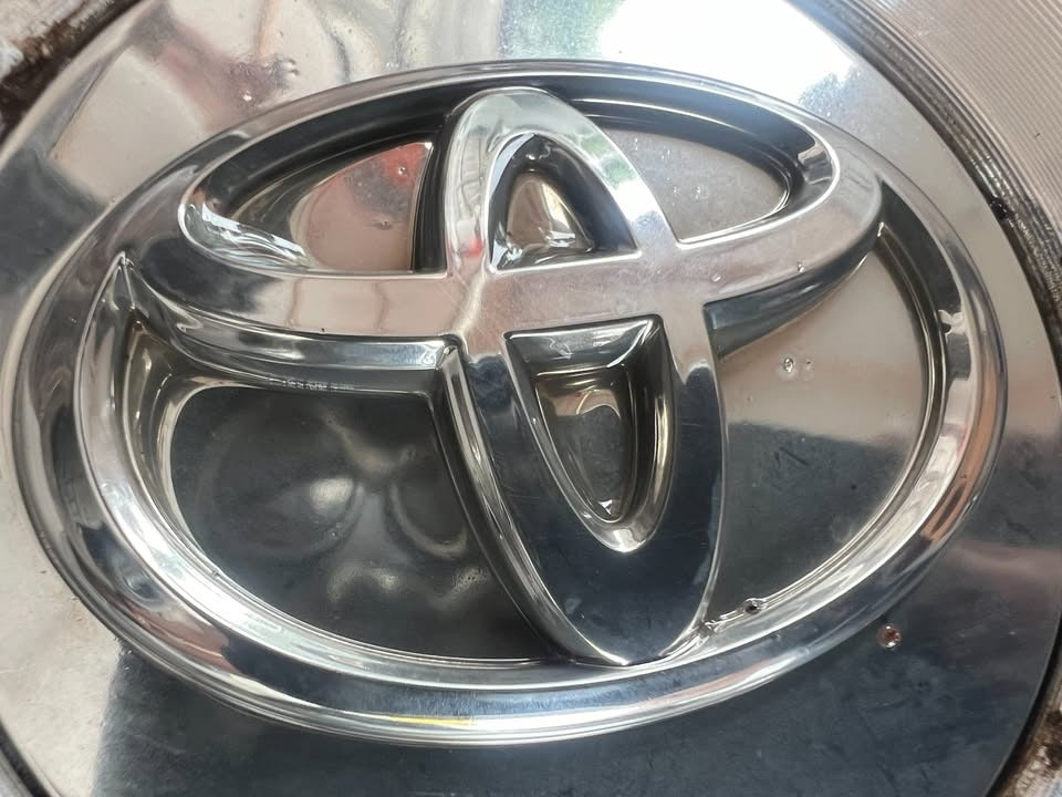 Toyota Kluger 18” Alloy Wheels with Good Tyres