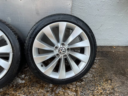 Volkswagen CC Interlagos 18" Alloy Wheels with Good Tyres