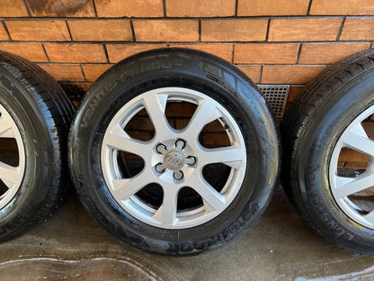 Audi Q3/Q5 17” Alloy Wheels with Excellent Tyres