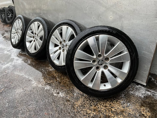 Holden Caprice 18" Alloy Wheels with Goodyear Tyres