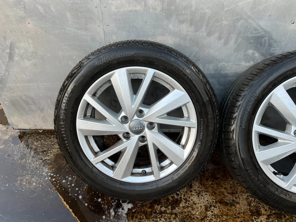 Audi Q3 17” Alloy Wheels with Bridgestone Turanza Tyres