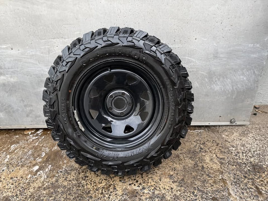 32" Mud Tyre on 5 Stud Steel Rim