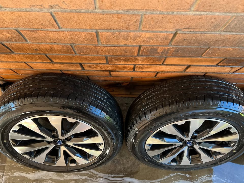 Subaru Forester 18" Alloy Wheels with Bridgestone Tyres