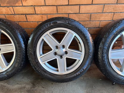 Jeep Patriot 17" Alloy Wheels with Goodyear Tyres