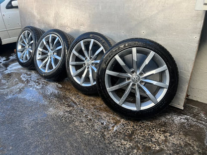 Volkswagen Golf/Passat 18" Alloy Wheels with Good Tyres