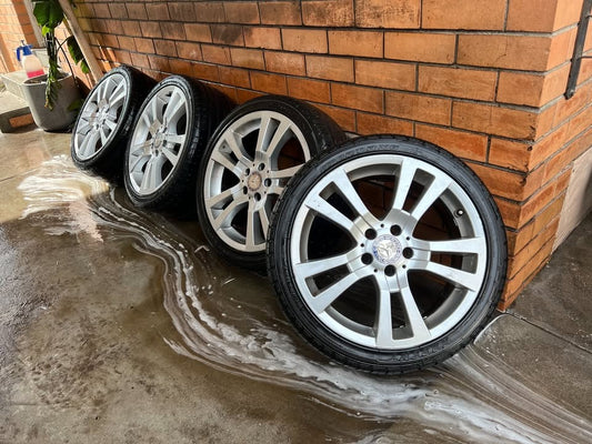 Mercedes Benz 18" Alloy Wheels with Excellent Tyres