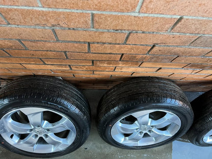 Honda HRV 17" Alloy Wheels with Near New Tyres