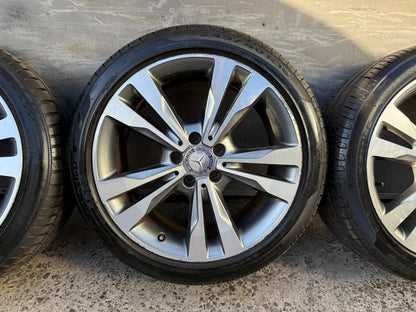 Mercedes Benz 18" Staggered C Class Alloy Wheels with Excellent Tyres