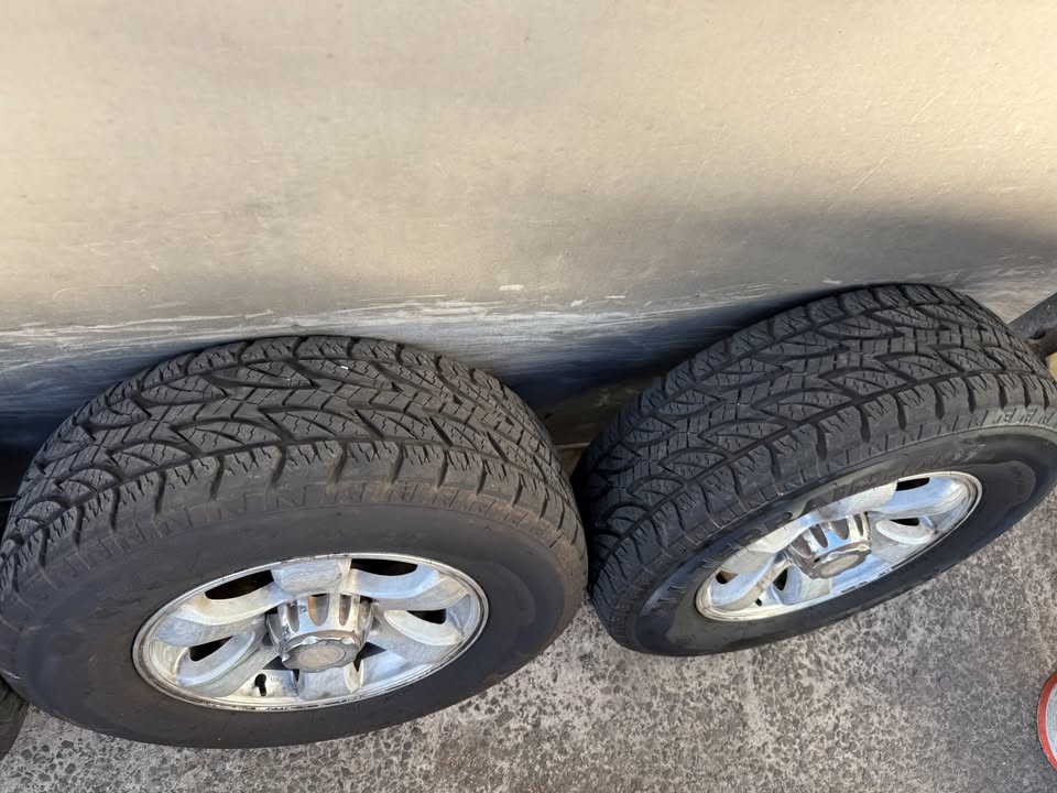 Speedy 6 Stud 16" Alloy Wheels with A/T Tyres