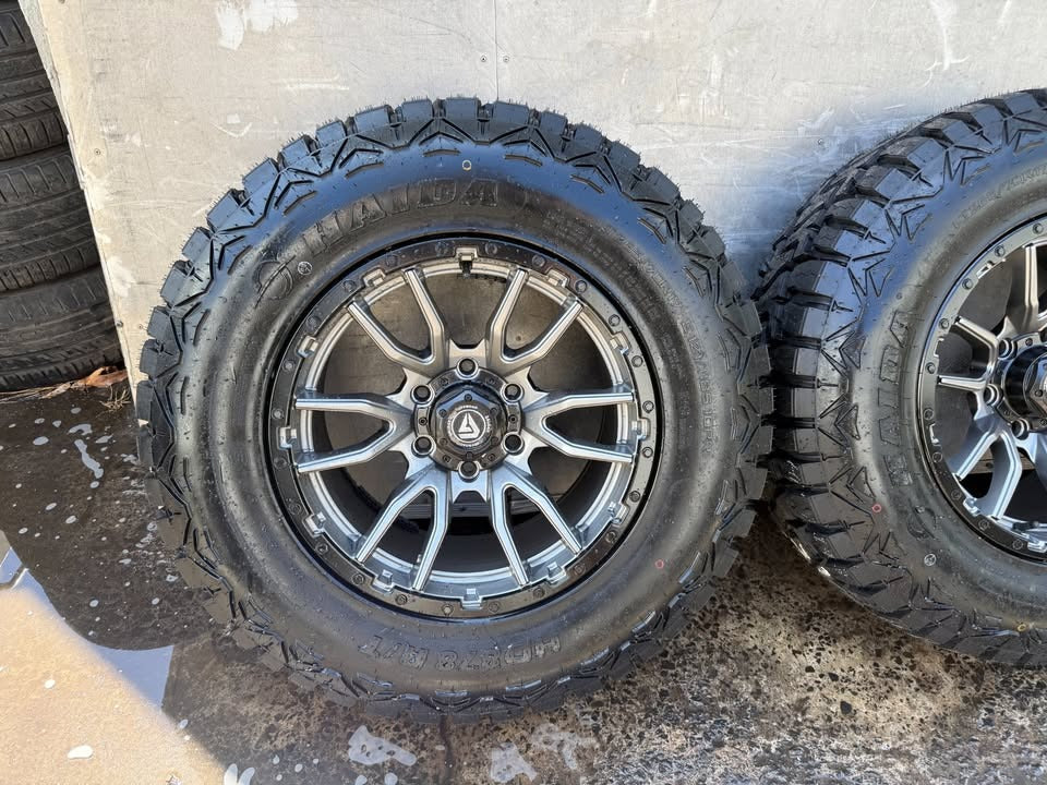 Grudge Off-Road 6 Stud Alloy Wheels with R/T Tyres