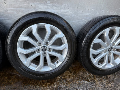 Toyota Yaris/Corolla Cross 17” Alloy Wheels with Tyres
